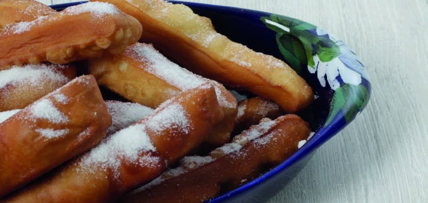 Foto da receita: Bolinho de Pão - Receita de família compartilhada por Joana Bambineti no projeto cultural da UNIFEBE.