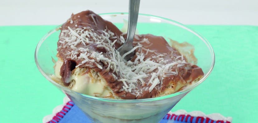 Foto da receita: Torta de Bolacha - Receita de família compartilhada por Pedro Valentim Eccher no projeto cultural da UNIFEBE.